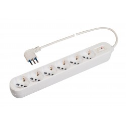 Presa multipla con 6 uscite bivalenti 10/16a 2p+t.